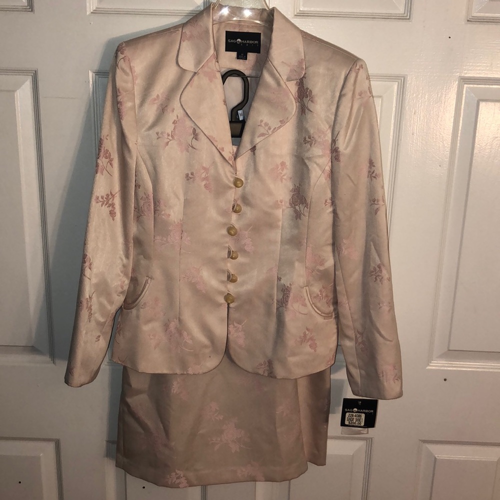 Sag Harbor Champagne Suit (Blazer and Skirt)